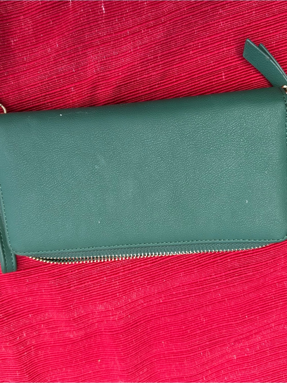 Green Women's Zip Wallet - Unbranded